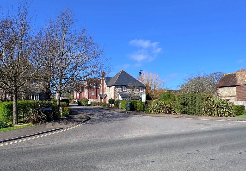 Lillywhite Road Westhampnett